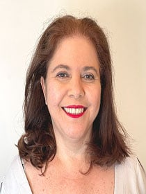 Renata Pinto 